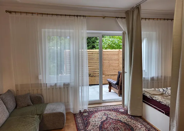 Z Tarasem Ogrodowym Lejlighed